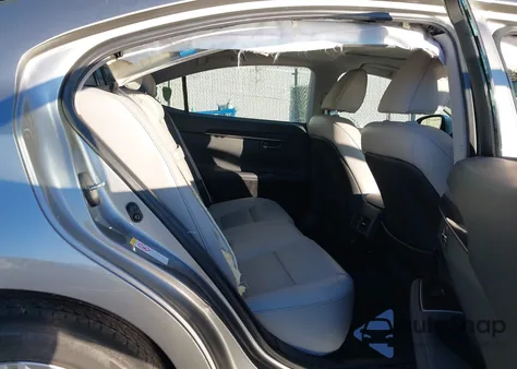 2017 Lexus Es 350 from USA, damaged, VIN 58ABK1GG0HU063104